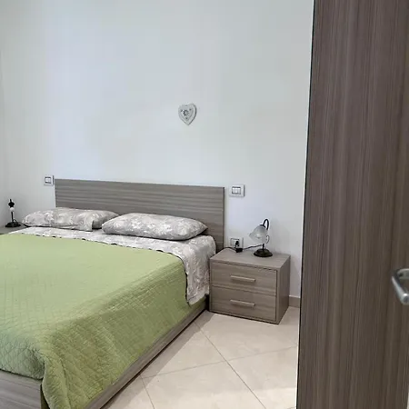 La Casa Di Ale Sas דירה *